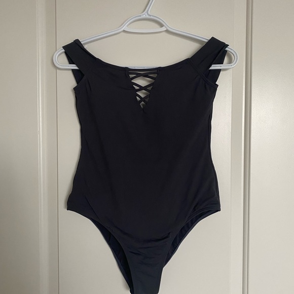 *2/$50* Billabong Sol Searcher One-piece swimsuit - Picture 3 of 7